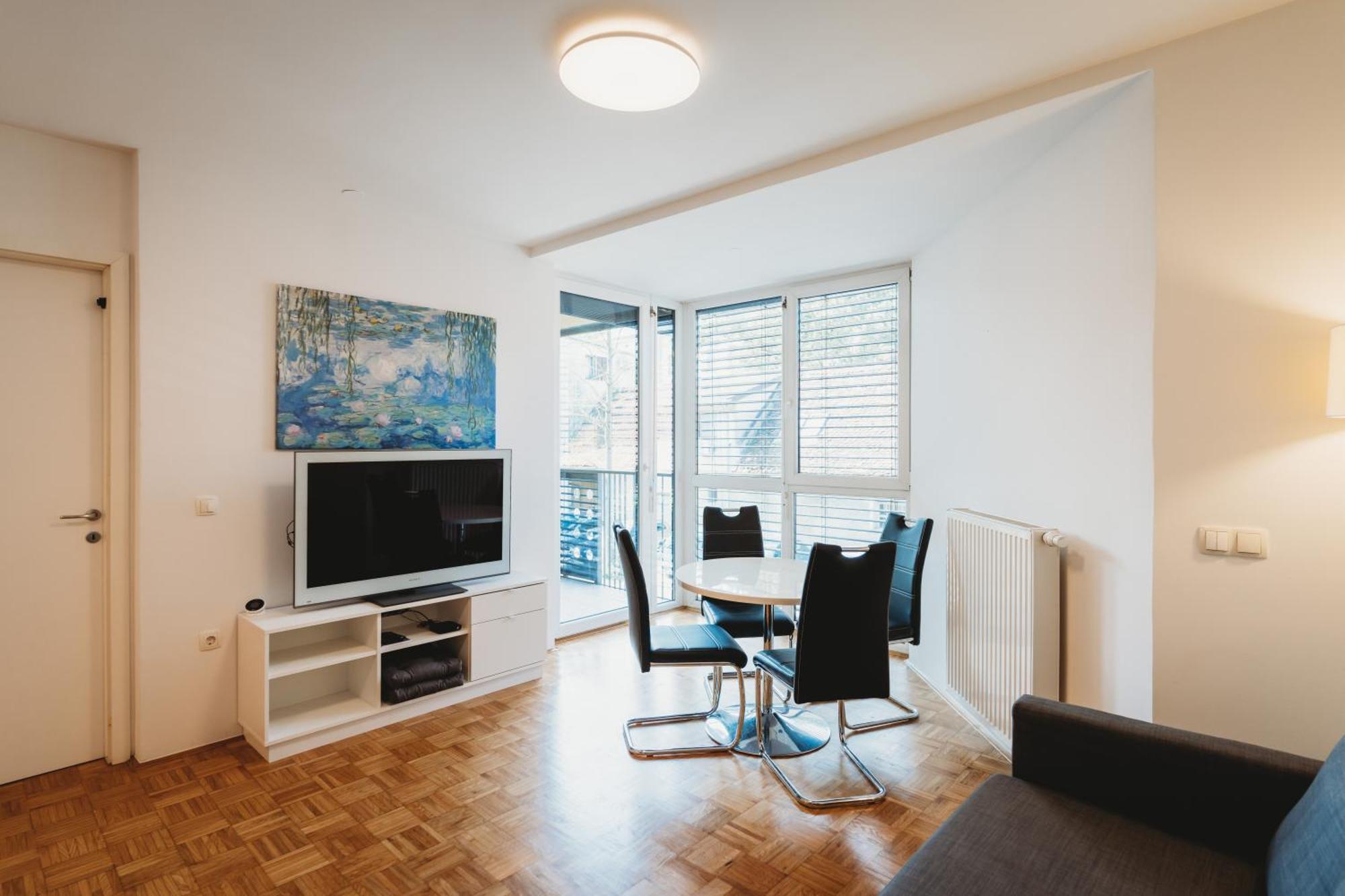 Peaceful Little Retreat, Spacious Free Garage Park Любляна Екстериор снимка