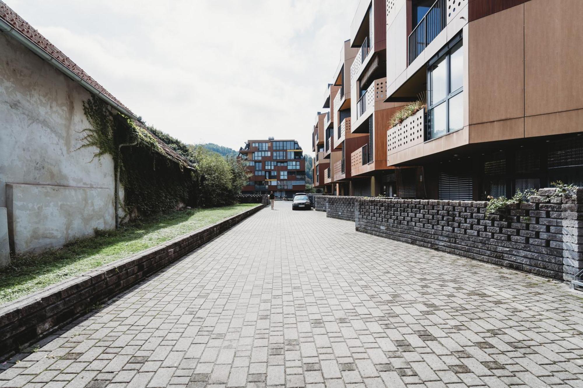 Peaceful Little Retreat, Spacious Free Garage Park Любляна Екстериор снимка
